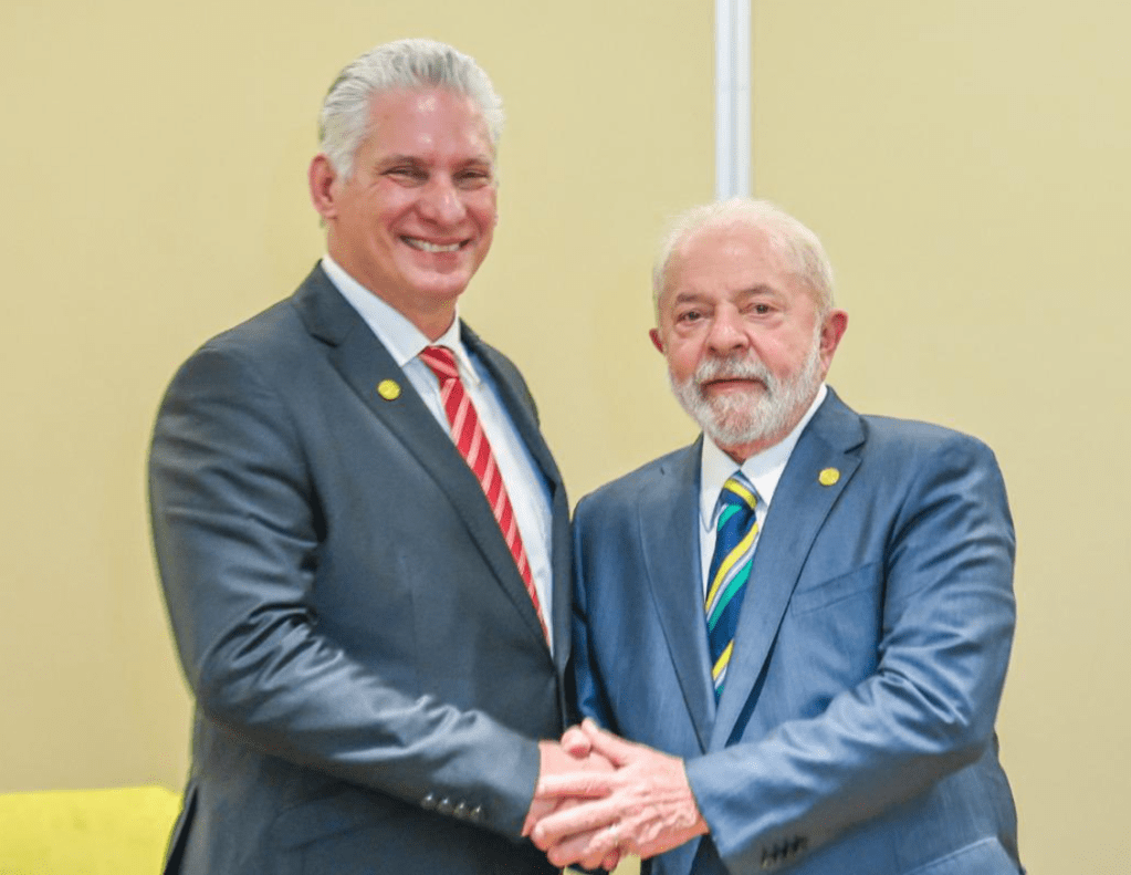 Lula em encontro com o presidente de Cuba, Miguel Díaz-Canel