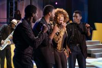 Música e polêmicas: História de Whitney Houston chega aos cinemas nesta quinta (12)