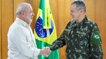 José Múcio Monteiro afirmou que o general Tomás Miguel Ribeiro Paiva está "entusiasmado" e que "prometeu servir ao país"