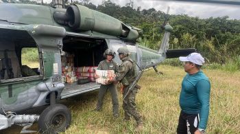 A Força Aérea Brasileira voou mais de 1.200 horas transportando mantimentos, medicamentos e materiais para atendimento aos indígenas