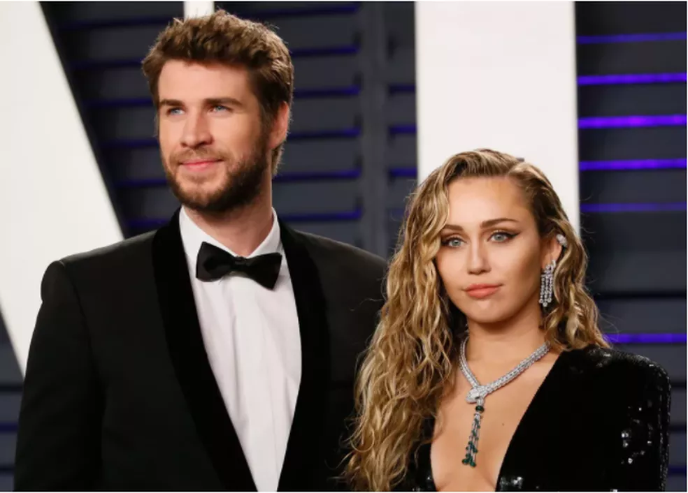 Ator Liam Hemsworth e cantora Miley Cyrus.