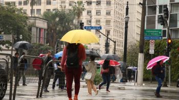 À CNN Rádio, a meteorologista Carine Gama afirmou que sábado e domingo terão climas “típicos de verão” 