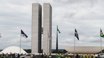 Vice-presidente da Câmara disse à CNN que reforços policiais já estão a caminho do Congresso Nacional, invadido por manifestantes neste domingo (8)