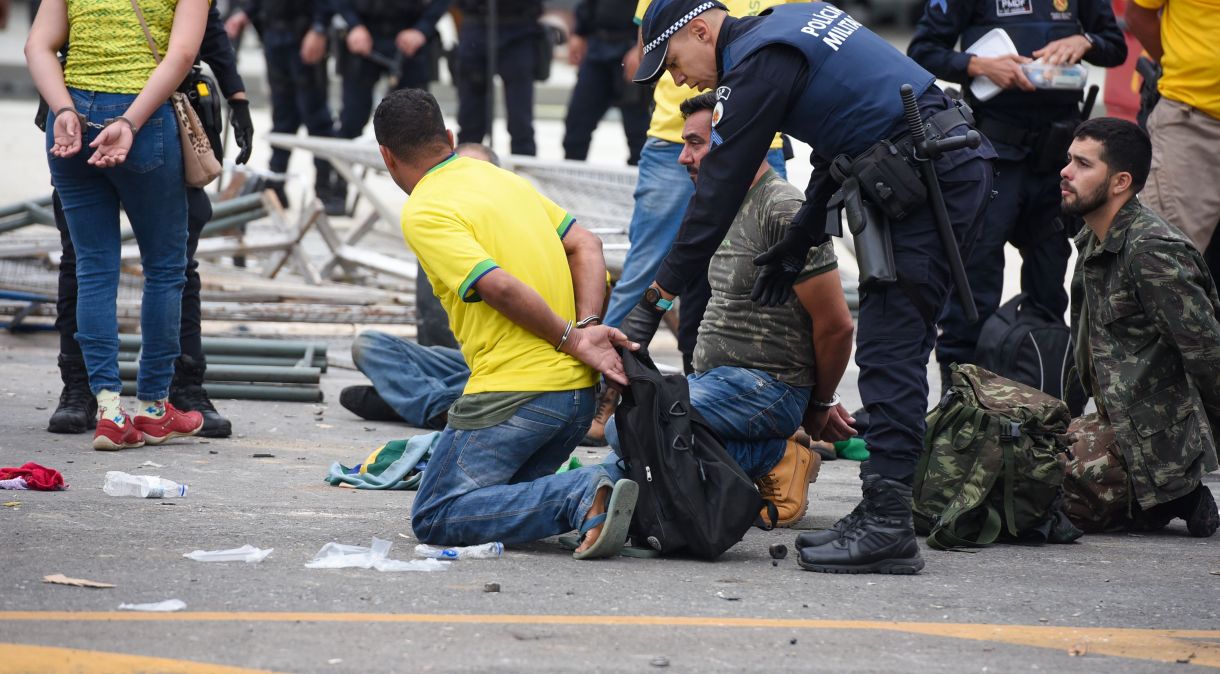 Bolsonaristas presos no Palácio do Planalto