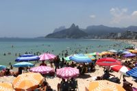 Menino de 13 anos desaparece na Praia de Ipanema