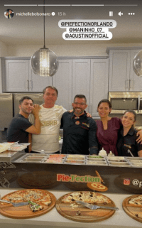 Michelle posta foto com Bolsonaro em confraternização com pizza nos EUA