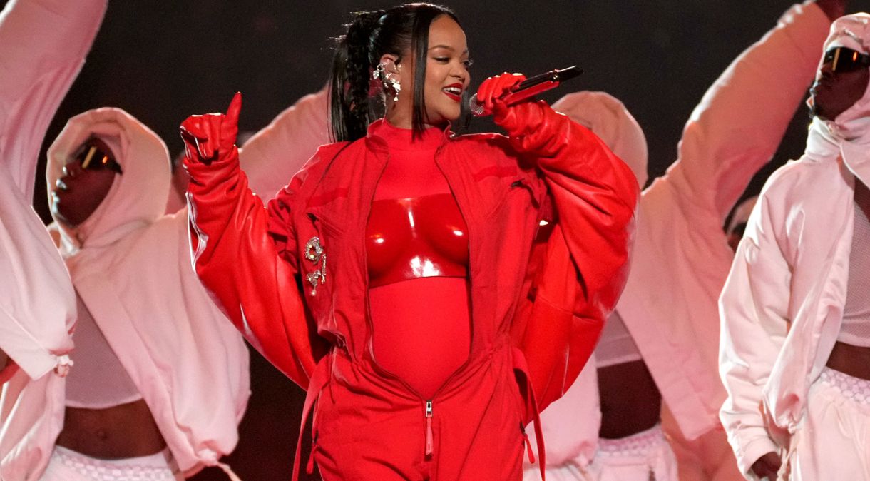 Rihanna durante apresentação no Super Bowl em fevereiro deste ano