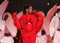 Rihanna diz que anúncio de gravidez no Super Bowl foi ''acidental''