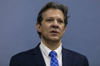 Haddad diz que desafio da Fazenda é reverter desaceleração do PIB em 2023