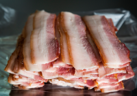 Novo regulamento sobre produção do bacon passa a valer nesta quarta (1º); entenda