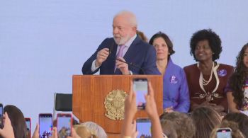 Presidente participou de cerimônia em Brasília na manhã desta quarta-feira (8)