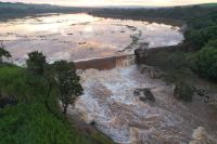 Barragem rompe parcialmente no interior de SP e afeta abastecimento de água em Cosmópolis