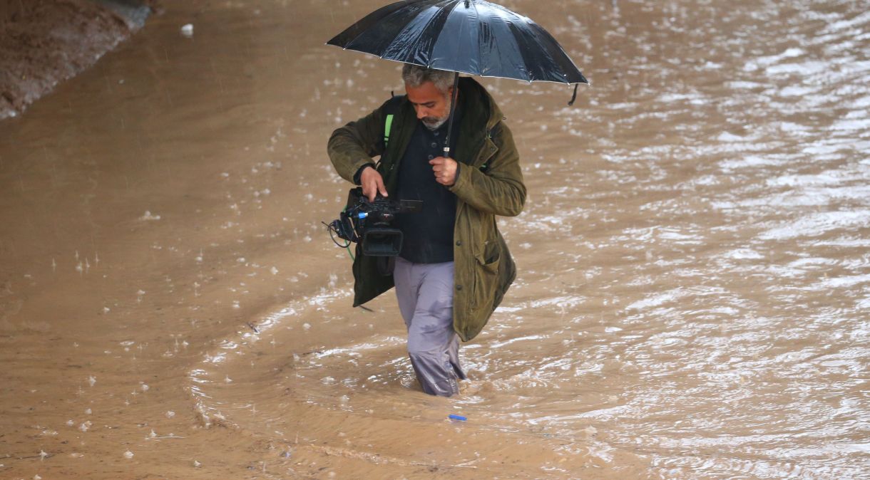 Fortes chuvas atingem Sanliurfa, na Turquia, em março de 2023.