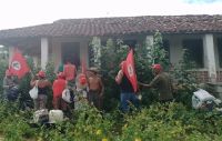 MST invade mais uma fazenda no interior da Bahia