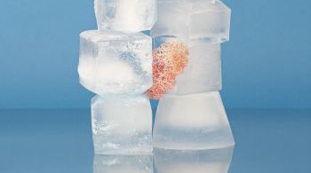 Tipo inédito de gelo conta com moléculas desorganizadas e densidade similar à da água líquida