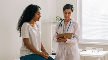 Médica especialista em saúde da mulher indica o check-up anual que deve ser feito pelas mulheres; confira