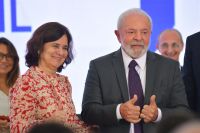 Após crítica em reunião ministerial, Lula diz que Nísia “melhorou muito”