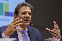 Haddad e Lira discutirão relatório do marco fiscal com líderes nesta segunda