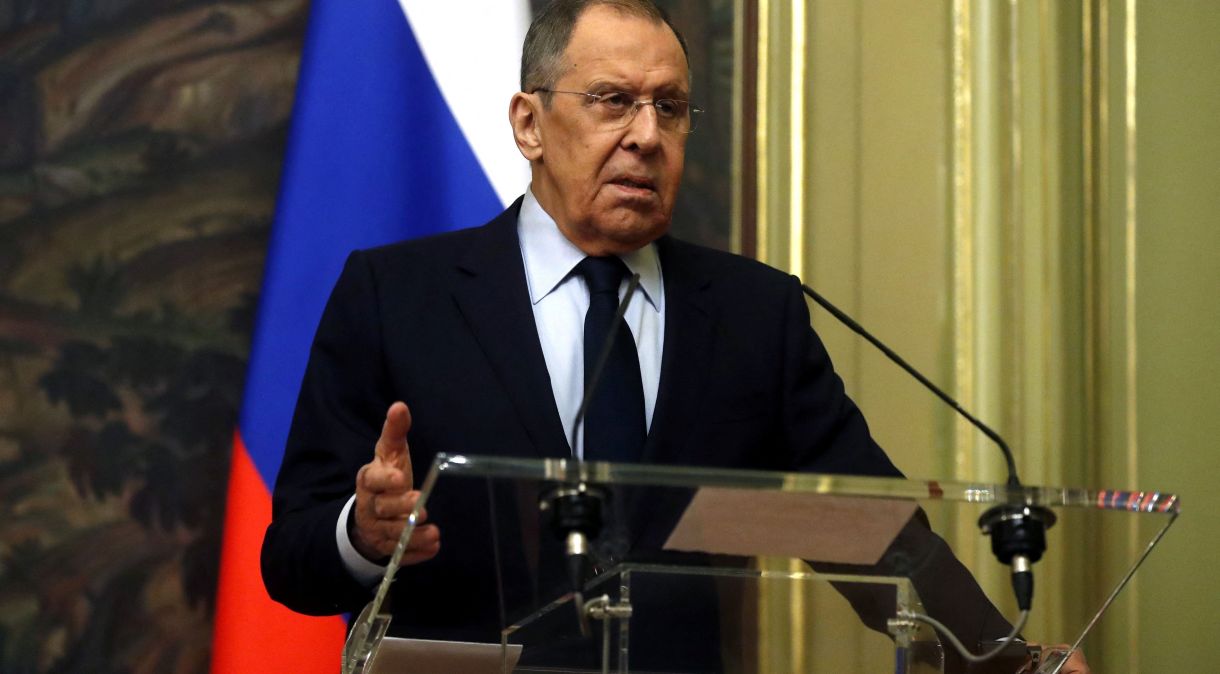 Ministro das Relações Exteriores da Rússia, Sergei Lavrov, fala à imprensa