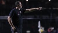 São Paulo demite o técnico Rogério Ceni