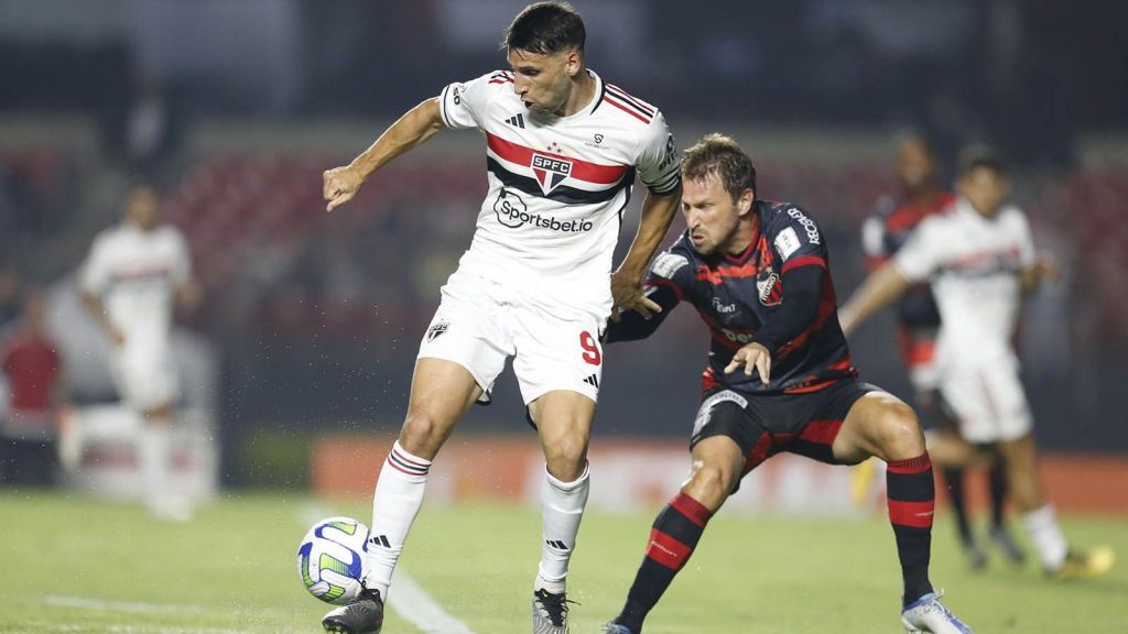 Calleri é a esperança de gols para torcida do São Paulo