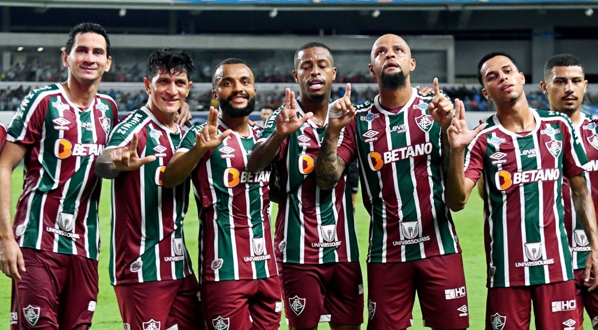 Jogadores do Fluminense comemoram um dos gols em Belém