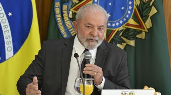 Presidente da República, Luiz Inácio Lula da Silva (PT), chega aos 100 dias de governo sem uma base aliada consolidada nem uma marca petista aprovada no Congresso Nacional