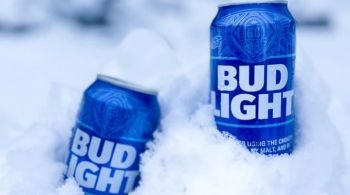 Segundo pesquisa da BeerBoard, vendas da Bud Light diminuíram 6% em 3.000 locais consultados entre os dias 2 a 15 de abril