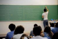 Estudo aponta que professores têm sobrecarga de alunos no Ensino Fundamental