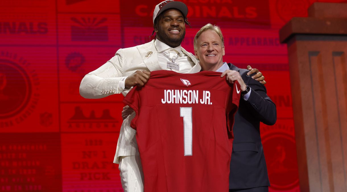 Paris Johnson Jr. foi draftado pelo Arizona Cardinals