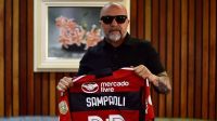 Sampaoli chega ao Rio de Janeiro para se apresentar ao Flamengo