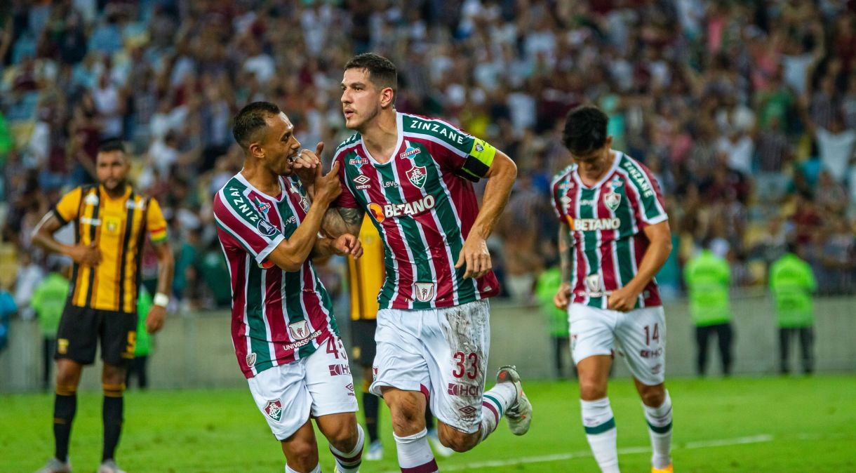 Nino comemora o único gol da vitória do Fluminense sobre o The Strongest
