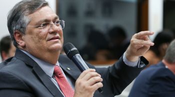 Ministro tenta converter senadores indecisos e ampliar margem de votos favoráveis para viabilizar aprovação ao STF