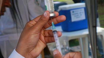 Em entrevista à CNN, Renato Kfouri ainda reforçou a importância da vacinação anual contra a gripe para grupos prioritários