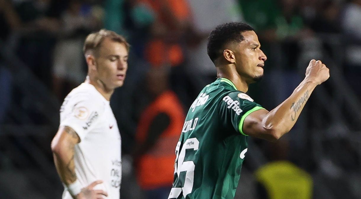 Murilo comemora gol contra o Corinthians