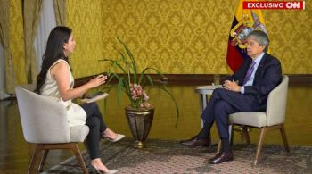 Líder do Equador afirma que plano da Assembleia Nacional era trazer o ex-presidente de volta ao poder, mas não disse se será candidato nas eleições presidenciais 