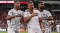 Grêmio vence Athletico-PR na Arena da Baixada e entra no G4 do Brasileirão