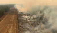 Incêndios florestais forçam evacuação de 30 mil pessoas no Canadá