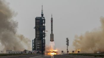 Equipe foi enviada para a estação espacial Tiangong, na quinta missão tripulada para o local desde 2021; outros dois tripulantes integram a missão Shenzhou-16 