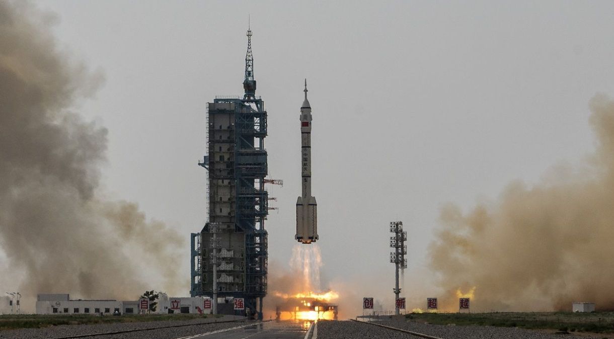 Missão Shenzhou-16 partiu do Jiuquan Satellite Launch Center