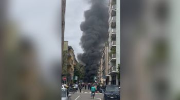Relatos da imprensa italiana afirmam que a explosão é suspeita de ter se originado em uma van que transportava cilindros de gás oxigênio