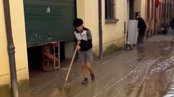 Yuki Tsunoda varreu ruas em Faenza, onde fica a sede da AlphaTauri e a 15 km do autódromo de Ímola