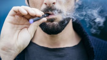 Levantamento aponta que cerca de 6 milhões de adultos fumantes afirmam já ter experimentado cigarro eletrônico, um produto ilegal no país