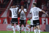 Corinthians empata em 0 a 0 com Argentinos Juniors e vive drama na Libertadores