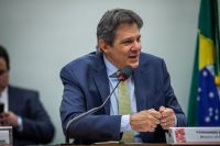 Haddad vai se reunir com senadores para tentar driblar resistências com projeto da nova regra fiscal