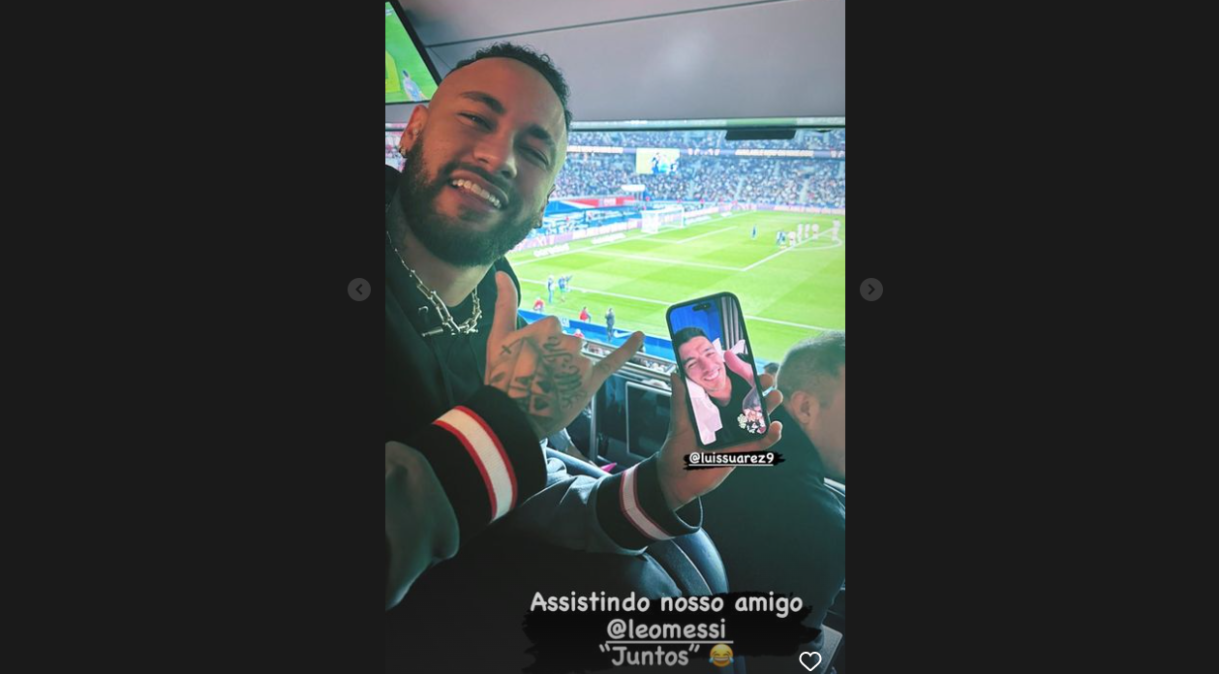 Neymar faz videochamada com Suárez no Parque dos Príncipes