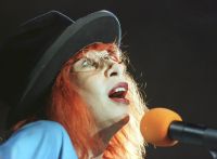 Presa grávida e música sobre menstruação censurada: Ditadura mirou Rita Lee