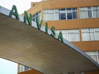 Anvisa aprova novo remédio contra colesterol; medicamento é administrado duas vezes por ano