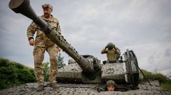 Analistas indicam que Kiev não está preparada para arriscar as vítimas que uma ambiciosa ofensiva mecanizada traria