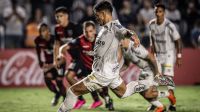 Santos perde para o Newell’s-ARG e depende de zebra para não cair na Sul-Americana